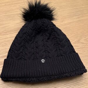LULULEMON toque